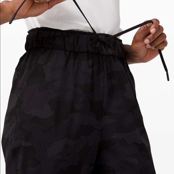 Lululemon Keep Moving 7/8 Pant - Picture 5 of 9